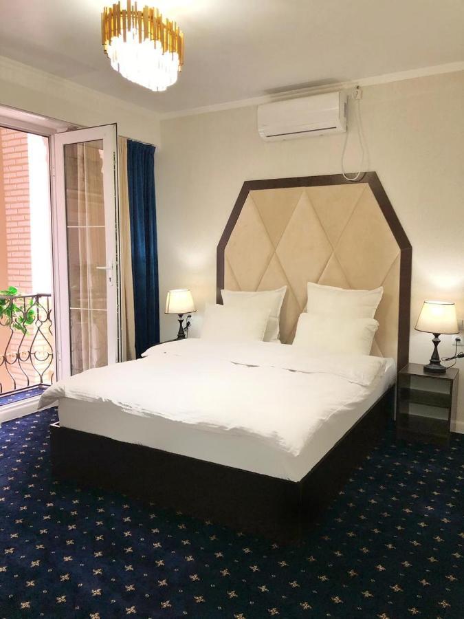 Grand Villa Turkistan Εξωτερικό φωτογραφία